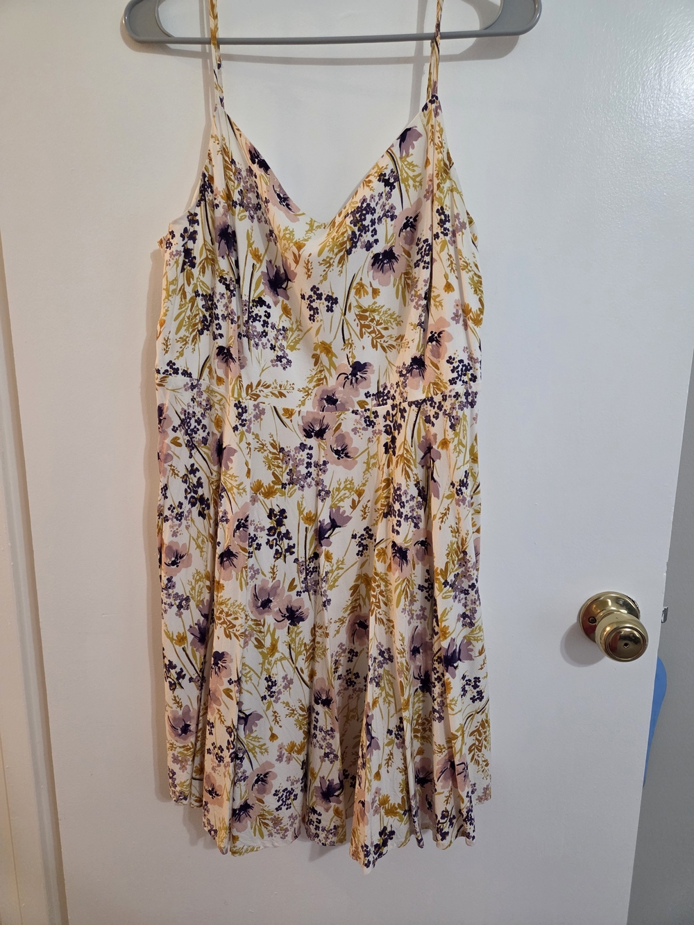 Old Navy Floral Spaghetti-Strap Mini Dress in White, Pink & Purple